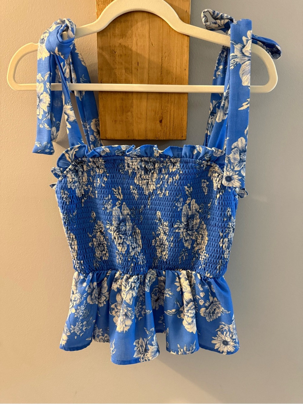 Flying Tomato Blue Floral Smocked Tie-Shoulder Peplum Camisole, NWT